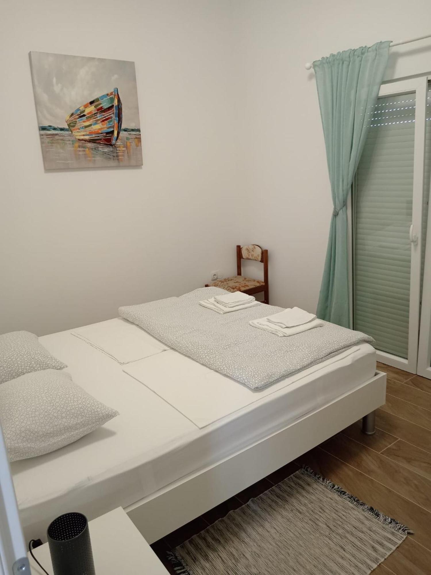 Apartmani Sol Vlasici Pag Town Luaran gambar
